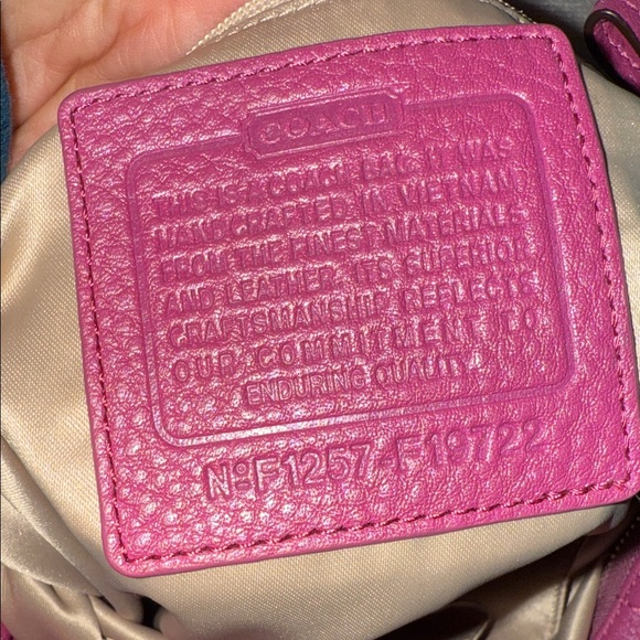 🚨NWOT Coach Abby Mini Hobo Pebbled Leather Crossbody - Blossom Pink F1972- COA - Picture 15 of 16